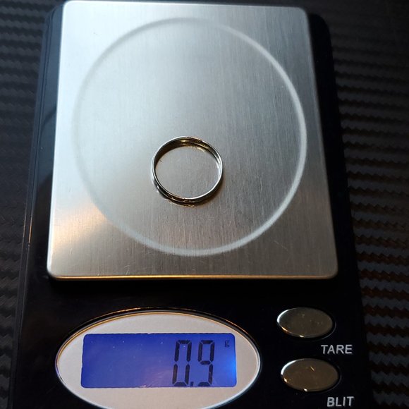 Size 5 925 Sterling Silver Dot Pattern Cute Petite Ring - Picture 6 of 6